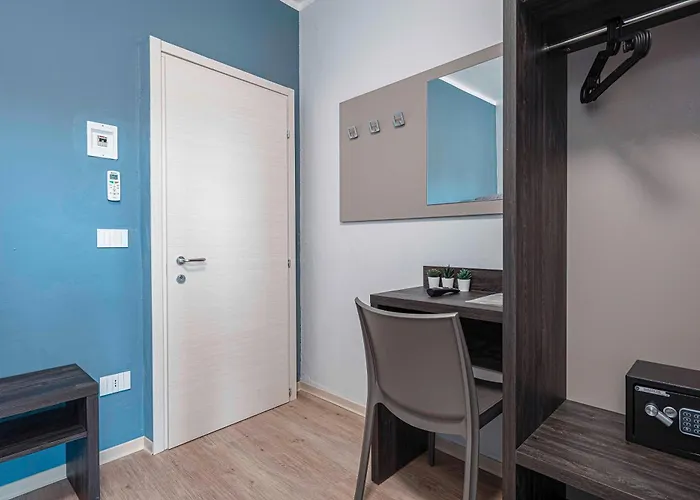 Urban Hotel